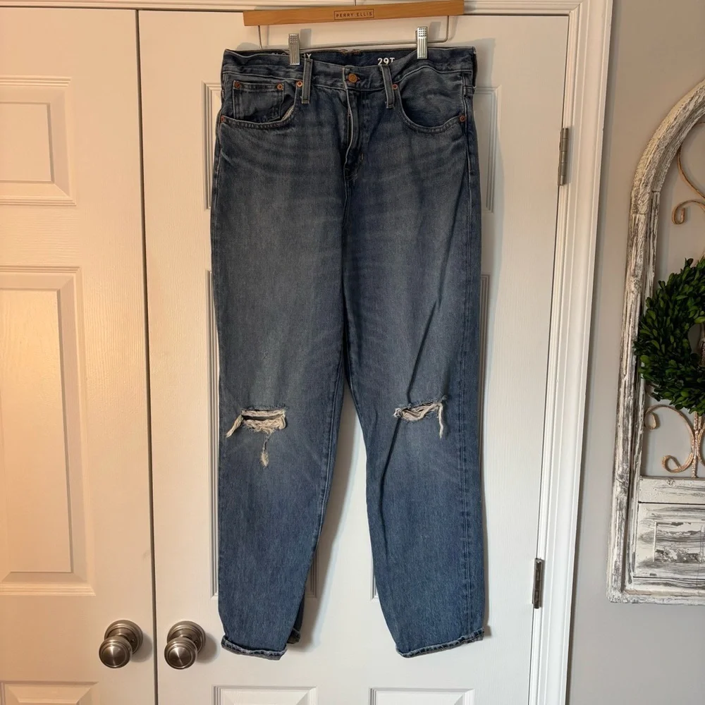 J. Crew Slouchy Boyfriend Jean in Southern Sky Wash Distressed Mom Baggy 29T L - Picture 4 of 11